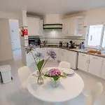 Vilamoura With Private Pool וילה