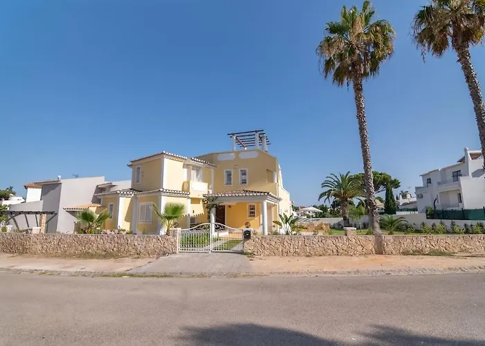 Villa Vilamoura With Private Pool