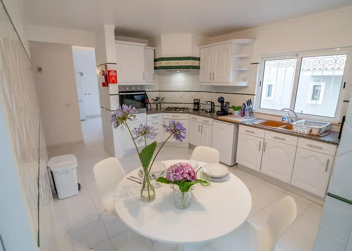 Villa Vilamoura With Private Pool