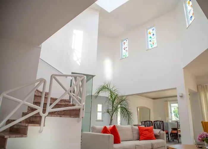 Villa Vilamoura With Private Pool Quarteira